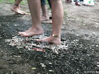 Feet - Olya with friends - 2006-02-15 Fire and glass test for bare feet