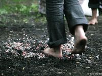 Feet - Olya with friends - 2006-02-15 Fire and glass test for bare feet