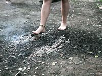 Feet - Olya with friends - 2006-02-15 Fire and glass test for bare feet