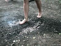 Feet - Olya with friends - 2006-02-15 Fire and glass test for bare feet