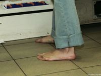 Feet - Sofia - 2008-08-14 Barefoot at home and outside
