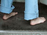 Feet - Sofia - 2008-08-14 Barefoot at home and outside