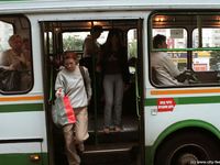 Feet - Sofia - 2008-08-14 Barefoot at home and outside