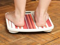 Feet - Sofia - 2008-08-14 Barefoot at home and outside