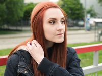 Feet - Sofia B - 2017-04-07 A barefoot redhead's trip