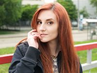 Feet - Sofia B - 2017-04-07 A barefoot redhead's trip