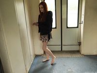 Feet - Sofia B - 2017-04-07 A barefoot redhead's trip