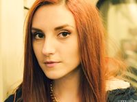 Feet - Sofia B - 2017-04-07 A barefoot redhead's trip