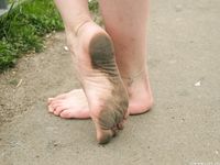 Feet - Sofia B - 2017-04-07 A barefoot redhead's trip