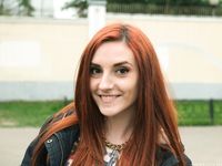 Feet - Sofia B - 2017-04-07 A barefoot redhead's trip