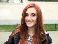 Feet - Sofia B - 2017-04-07 A barefoot redhead's trip