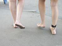 Feet - Sveta + Lena B - 2004-11-14 In the center of Moscow