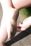 Feet - Sveta A - 2005-01-12 Barefoot city woman