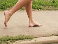 Feet - Sveta B - 2010-10-08 Elegant and barefooted