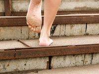 Feet - Sveta B - 2010-10-08 Elegant and barefooted