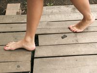 Feet - Sveta B - 2010-10-08 Elegant and barefooted