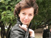 Feet - Sveta B - 2010-10-08 Elegant and barefooted