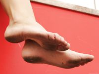 Feet - Sveta B - 2011-03-01 Gorgeous lady in her bare feet