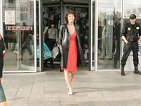 Feet - Sveta B - 2011-03-01 Gorgeous lady in her bare feet