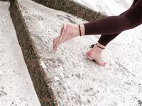 Feet - Sveta C- 2011-05-19 Barefoot redhead