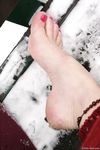 Feet - Sveta C- 2011-05-19 Barefoot redhead