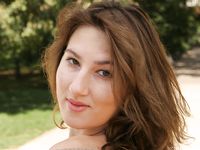 Feet - Sveta D - 2011-12-12 Sunny autumn day