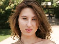 Feet - Sveta D - 2011-12-12 Sunny autumn day