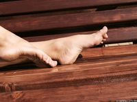 Feet - Sveta D - 2011-12-12 Sunny autumn day