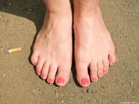 Feet - Sveta F - 2015-01-21 A sunny day