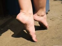 Feet - Sveta F - 2015-01-21 A sunny day