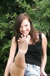 Feet - Svetlana A - 2007-08-23 Charming barefoot brunette