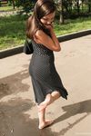 Feet - Svetlana A - 2007-08-23 Charming barefoot brunette