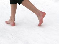Feet - Tamara -  2009-05-27 Barefoot winter endurnce test