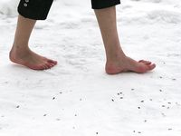 Feet - Tamara -  2009-05-27 Barefoot winter endurnce test