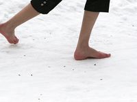Feet - Tamara -  2009-05-27 Barefoot winter endurnce test