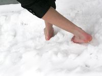 Feet - Tamara -  2009-05-27 Barefoot winter endurnce test