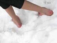 Feet - Tamara -  2009-05-27 Barefoot winter endurnce test