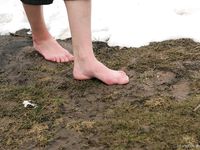 Feet - Tamara -  2009-05-27 Barefoot winter endurnce test