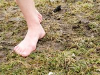 Feet - Tamara -  2009-05-27 Barefoot winter endurnce test