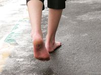 Feet - Tamara -  2009-05-27 Barefoot winter endurnce test