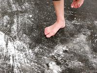 Feet - Tamara -  2009-05-27 Barefoot winter endurnce test