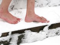 Feet - Tamara -  2009-05-27 Barefoot winter endurnce test