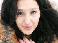 Feet - Tamara -  2009-05-27 Barefoot winter endurnce test