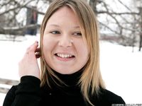 Feet - Tanya - 2011-07-21 Barefoot dancer