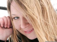 Feet - Tanya - 2011-07-21 Barefoot dancer