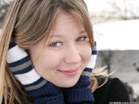 Feet - Tanya - 2011-07-21 Barefoot dancer