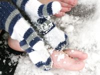 Feet - Tanya - 2011-07-21 Barefoot dancer