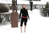 Feet - Tanya - 2011-07-21 Barefoot dancer