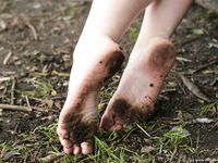 Feet - Tatyana - 2008-06-27 Dirty soles