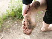 Feet - Tatyana - 2008-06-27 Dirty soles